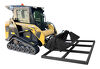 Skid Steer With Levelling Bar